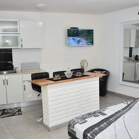 Sweet Dreams Apartment Tiberias Exterior photo