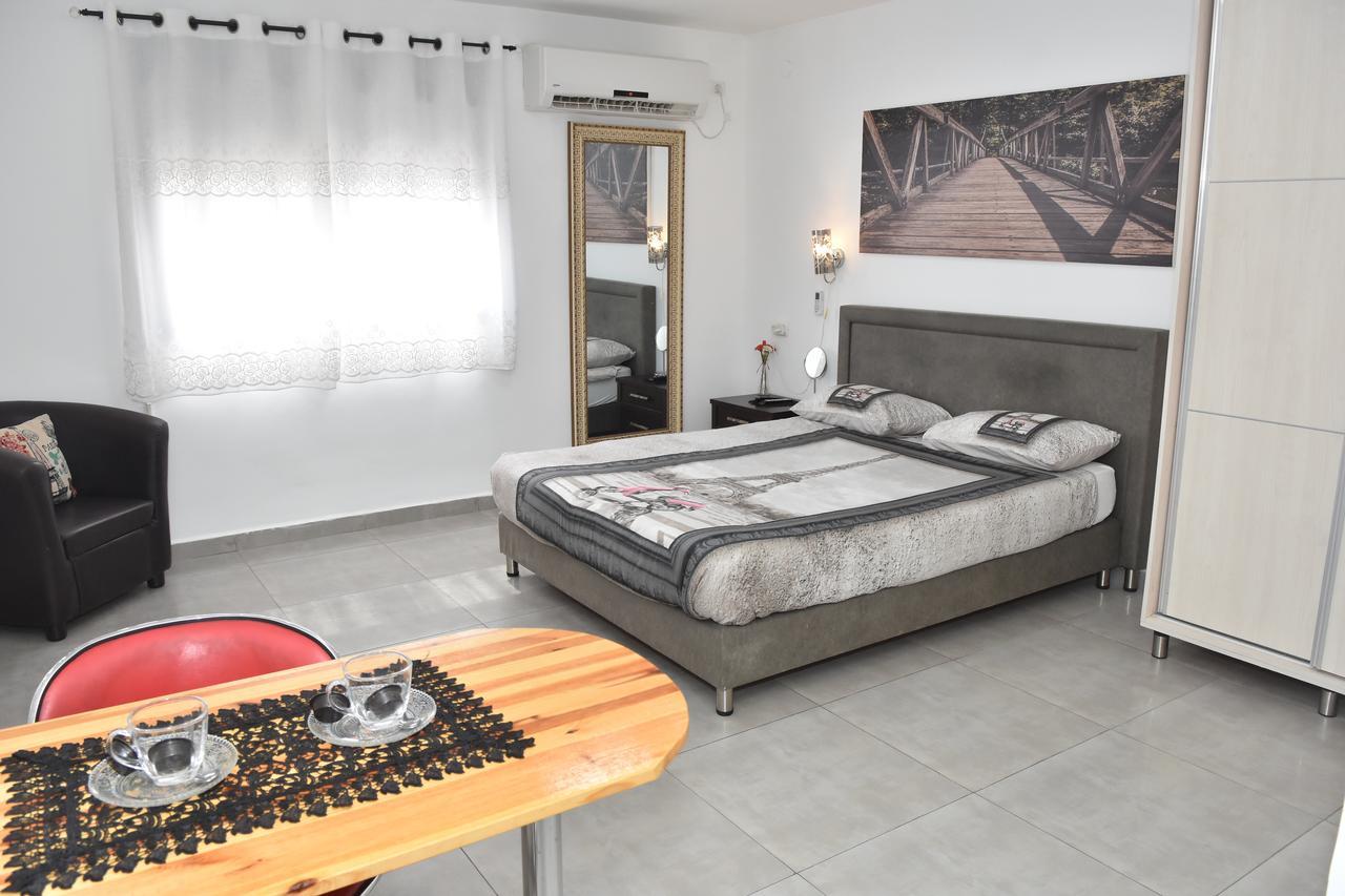 Sweet Dreams Apartment Tiberias Exterior photo