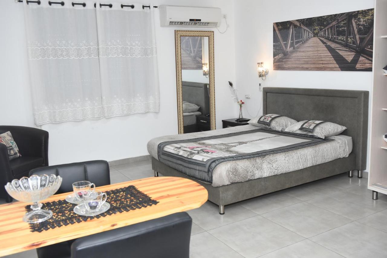 Sweet Dreams Apartment Tiberias Exterior photo