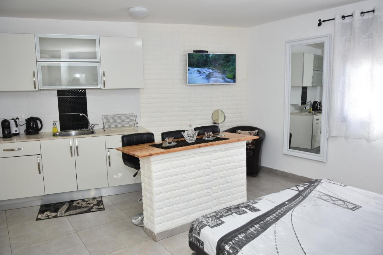 Sweet Dreams Apartment Tiberias Exterior photo