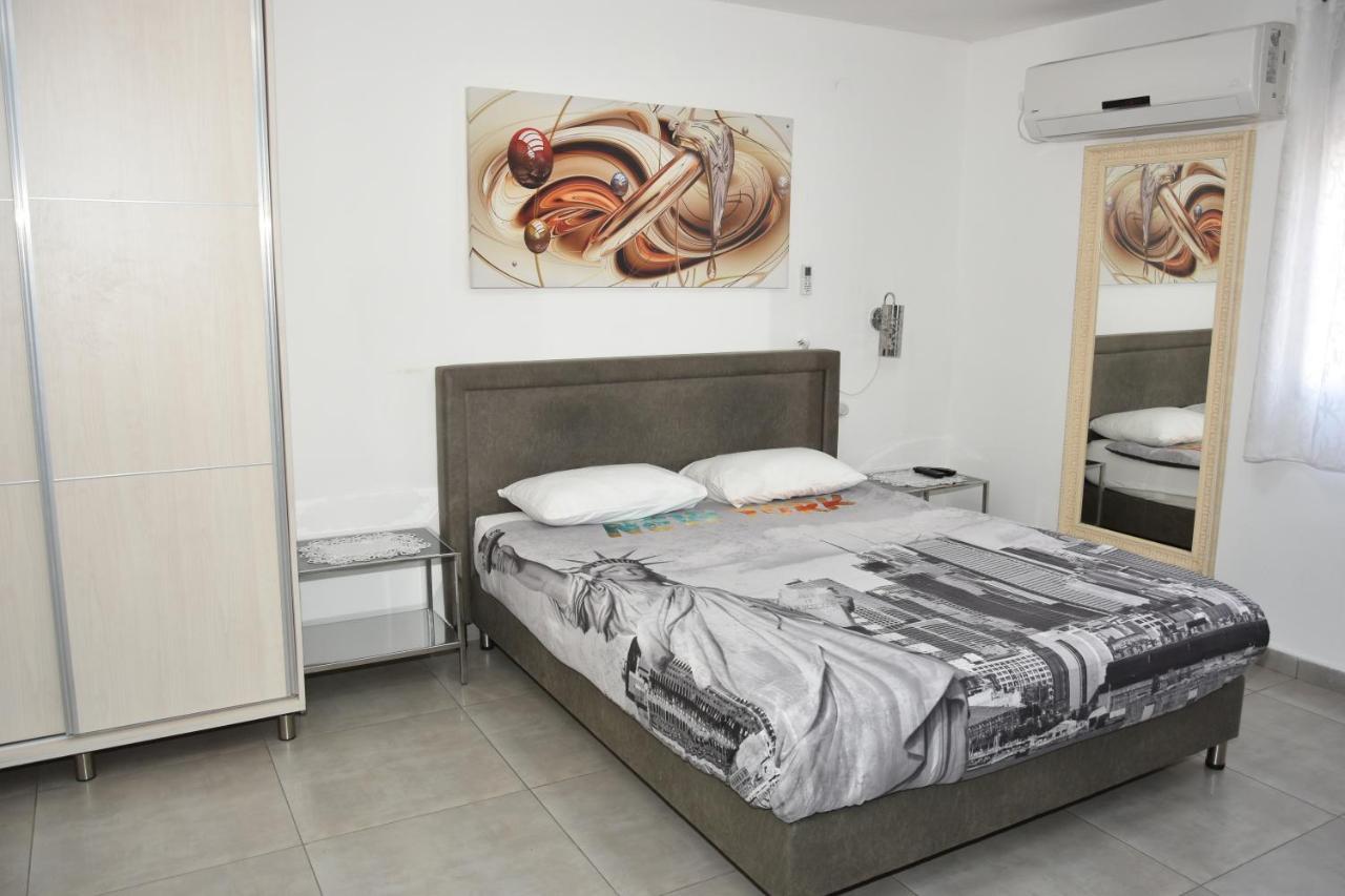 Sweet Dreams Apartment Tiberias Exterior photo